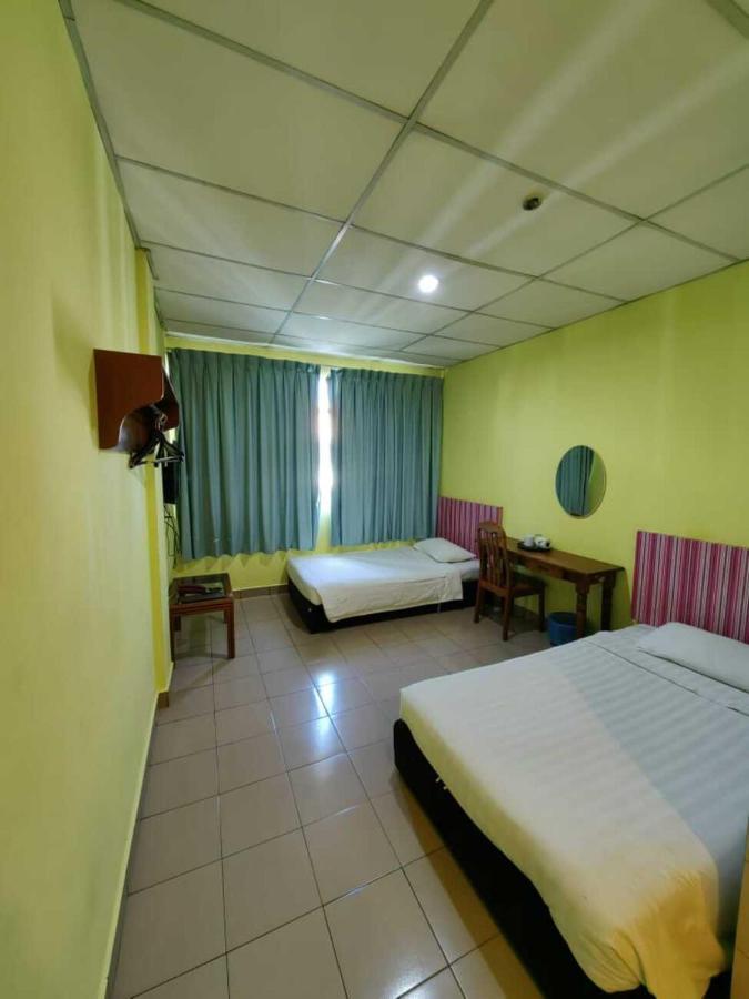 Century Hotel Inanam Kota Kinabalu Exterior foto