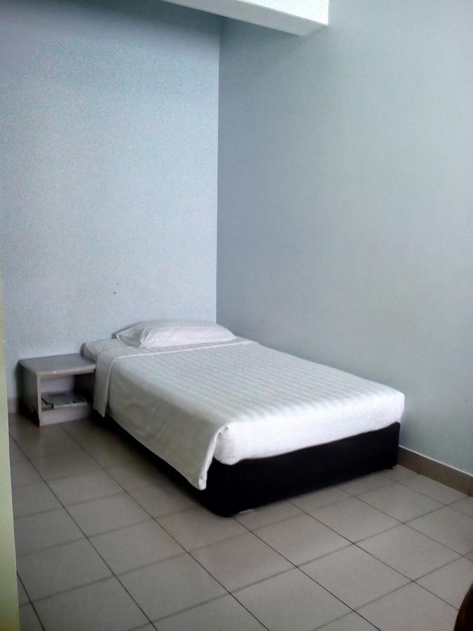 Century Hotel Inanam Kota Kinabalu Exterior foto